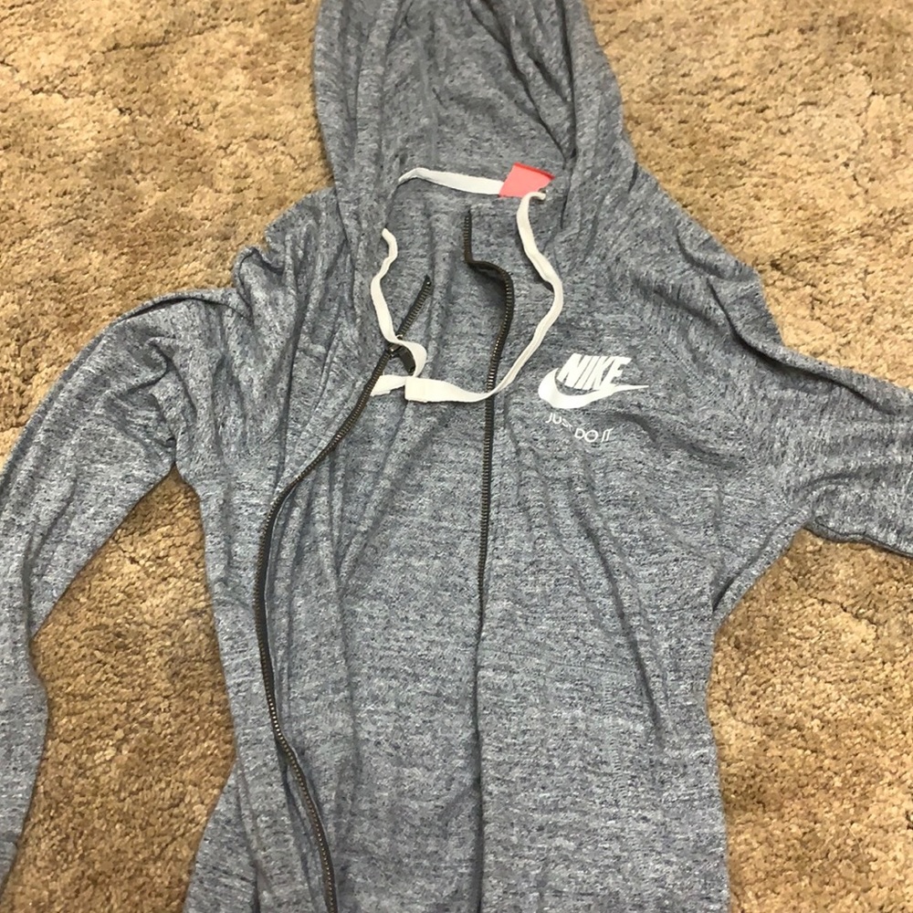women’s nike jacket